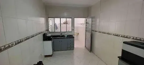 Casa com 2 Quartos para alugar, 140m² no Vila Bocaina, Mauá