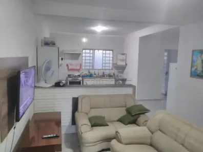 Casa com 2 Quartos à venda, 91m² no Jardim Pararangaba, São José dos Campos