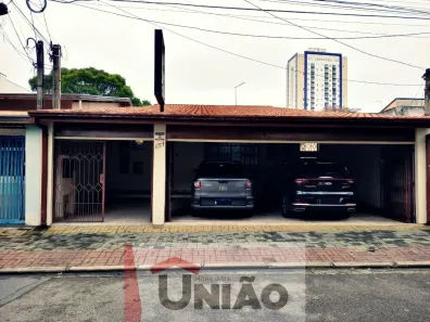 Imóvel Comercial com 8 Quartos à venda, 250m² no Jardim São Dimas, São José dos Campos