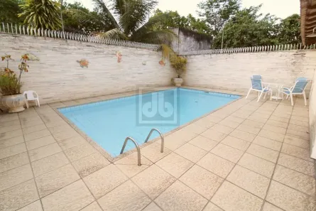 Casa com 5 Quartos à venda, 320m² no Jardim Guanabara, Rio de Janeiro