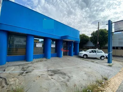 Imóvel Comercial para alugar, 220m² no Vila Pavan, Americana