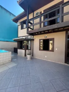Casa de Condomínio com 4 Quartos para alugar, 150m² no Vargem Pequena, Rio de Janeiro