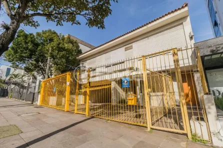 Imóvel Comercial com 10 Quartos à venda, 453m² no São João, Porto Alegre