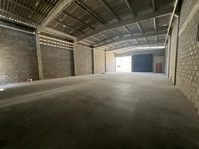 Galpão/Depósito/Armazém com 10 Quartos para alugar, 368m² no Canaã, Maceió