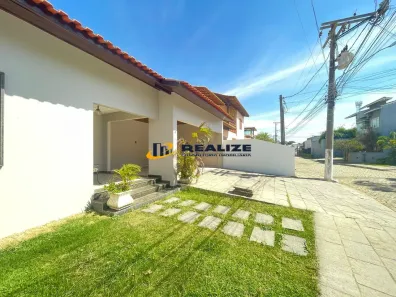 Casa com 4 Quartos à venda, 222m² no Centro, Campos dos Goytacazes