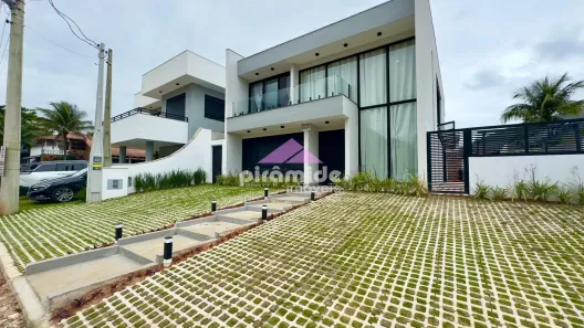 Casa com 5 Quartos à venda, 300m² no Lagoinha, Ubatuba