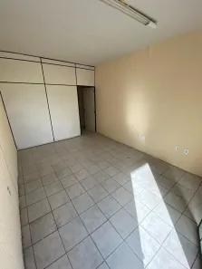 Sala Comercial para alugar, 25m² no Cidade dos Funcionários, Fortaleza