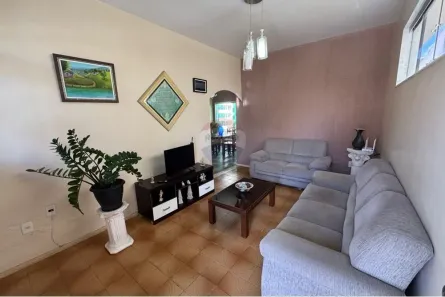 Casa com 3 Quartos à venda, 138m² no Getúlio Vargas, Aracaju