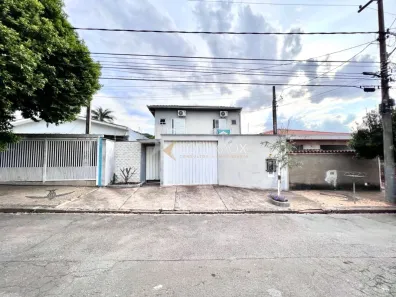 Sobrado com 4 Quartos à venda, 200m² no Jardim Flamboyant, Campinas