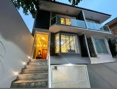 Sobrado com 3 Quartos à venda, 200m² no Vila Baruel, São Paulo