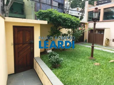 Sobrado com 4 Quartos à venda, 386m² no Vila Suzana, São Paulo