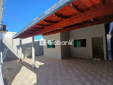 Casa com 3 Quartos à venda, 89m² no Canelas, Montes Claros