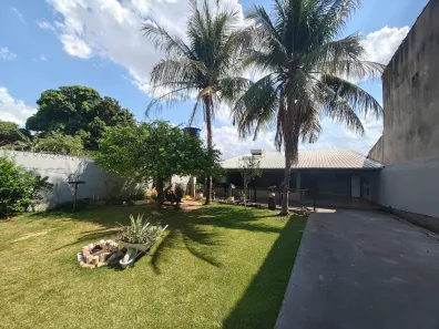 Casa com 4 Quartos à venda, 165m² no Santa Genoveva, Goiânia