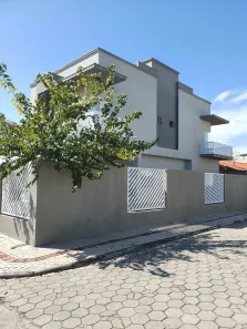 Sobrado com 4 Quartos à venda, 200m² no Perequê, Porto Belo