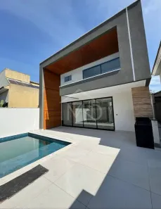 Casa de Condomínio com 4 Quartos à venda, 250m² no Vargem Pequena, Rio de Janeiro