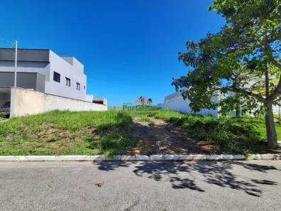 Lote/Terreno à venda, 548m² no Manguinhos, Serra