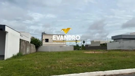 Lote/Terreno à venda, 440m² no Ribeirão do Lipa, Cuiabá