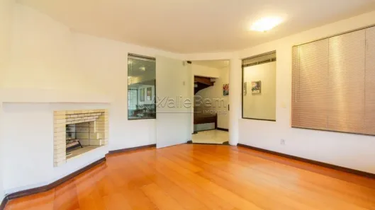 Casa com 3 Quartos à venda, 307m² no Chácara das Pedras, Porto Alegre