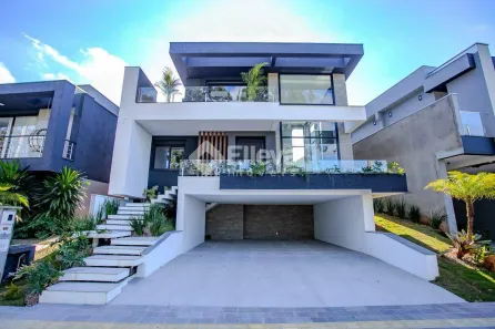 Casa com 3 Quartos à venda, 340m² no Centro, Gravataí