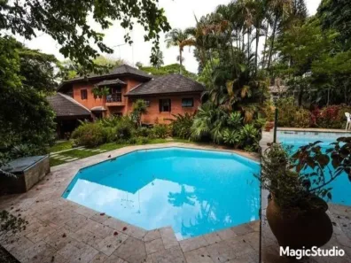 Casa com 5 Quartos à venda, 900m² no Vila Santo Antônio, Cotia