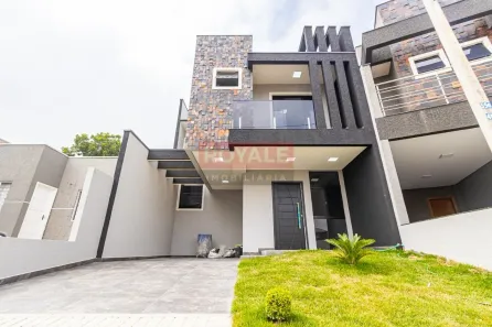 Sobrado com 3 Quartos à venda, 109m² no Umbará, Curitiba