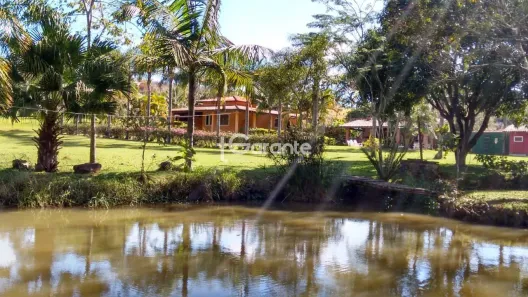 Fazenda/Sítio com 3 Quartos à venda, 500m² no Monterrey, Louveira