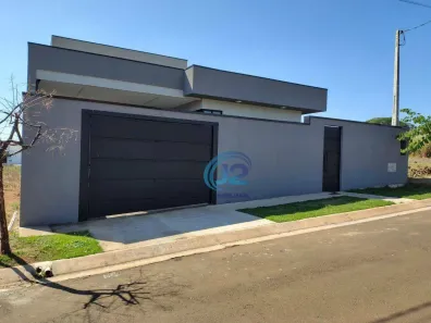 Casa com 3 Quartos à venda, 120m² no Florabela I, Holambra