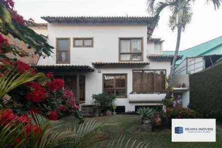 Casa com 4 Quartos à venda, 380m² no Centro de Vila Velha, Vila Velha