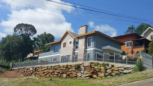 Casa com 3 Quartos à venda, 306m² no Pórtico, Gramado