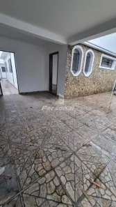 Casa com 5 Quartos para alugar, 180m² no Jardim Maria Augusta, Taubaté