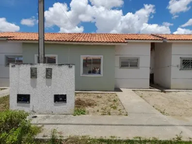 Casa com 2 Quartos à venda, 126m² no Maria Quitéria, Feira de Santana