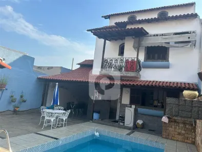 Casa de Condomínio com 3 Quartos à venda, 324m² no Taquara, Rio de Janeiro