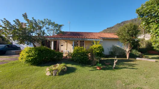 Casa de Condomínio com 2 Quartos à venda, 1000m² no Parque Arco Iris, Atibaia