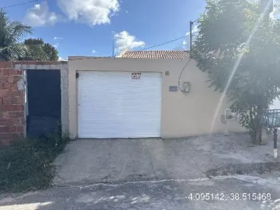 Casa com 2 Quartos à venda, 94m² no Lagoinha, Horizonte