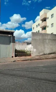 Lote/Terreno à venda, 360m² no Santa Mônica, Uberlândia