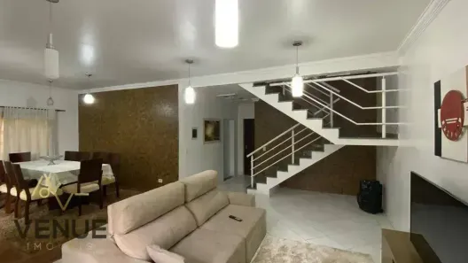 Sobrado com 4 Quartos à venda, 264m² no Jardim Modelo, Suzano