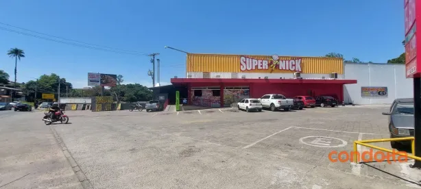 Ponto Comercial para alugar, 640m² no Glória, Porto Alegre
