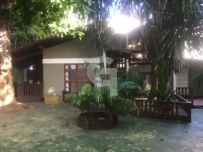 Casa com 3 Quartos à venda, 151m² no Piatã, Salvador
