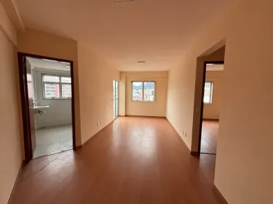 Apartamento com 1 Quarto para alugar, 50m² no Várzea, Teresópolis