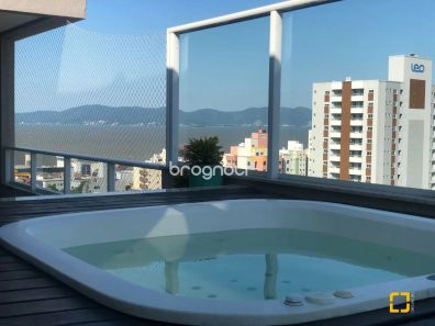 Cobertura com 3 Quartos à venda, 213m² no Barreiros, São José