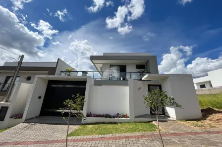 Sobrado com 3 Quartos à venda, 157m² no Fraron, Pato Branco