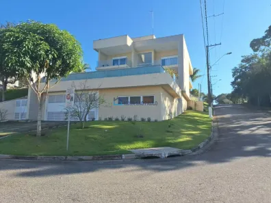 Sobrado com 5 Quartos à venda, 648m² no Jardim Aracy, Mogi das Cruzes