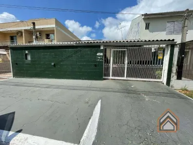 Casa com 2 Quartos para alugar, 200m² no Centro, Canoas
