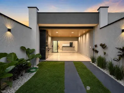 Casa com 3 Quartos à venda, 107m² no Setor Orientville, Goiânia