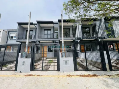 Sobrado com 2 Quartos à venda, 59m² no Santa Cruz, Gravataí