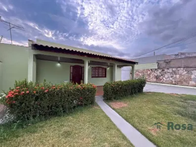 Casa com 4 Quartos à venda, 254m² no Jardim Tropical, Cuiabá