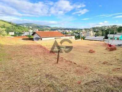 Lote/Terreno à venda, 366m² no Centro, Serra Negra
