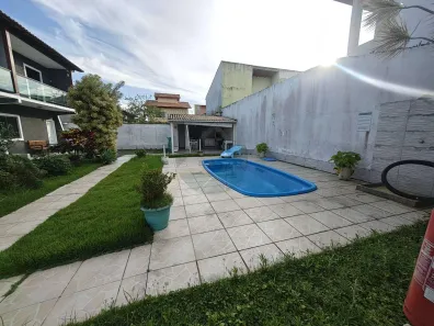 Casa de Condomínio com 2 Quartos à venda, 68m² no Parque Burle, Cabo Frio