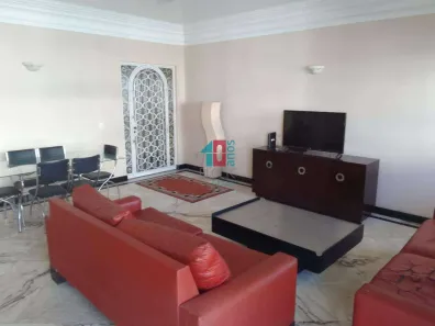 Apartamento com 2 Quartos para alugar, 190m² no Copacabana, Rio de Janeiro