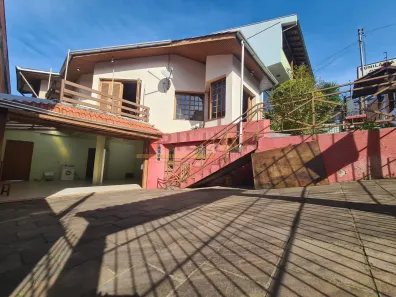 Casa com 5 Quartos à venda, 208m² no Colina Sorriso, Caxias do Sul